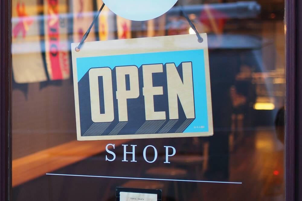 Mercado Libre, e-commerce giant, reports a 25% increase in advertising clicks without affecting organic GMV.